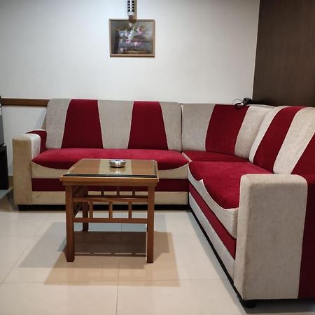 Hotel Western Gatz Theni Exterior photo