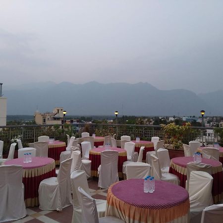 Hotel Western Gatz Theni Exterior photo